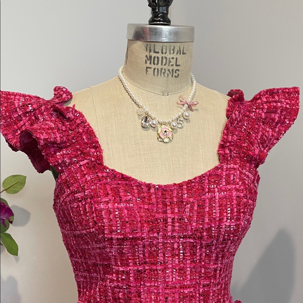 NWT Fuchsia Pink Tweed Ruffle Flutter Sleeve Two
Piece Top & Mini Skort Set - Picture 3 of 4